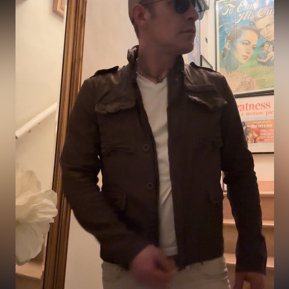 Meet your Posher, Stacey - Picture 7 of 14